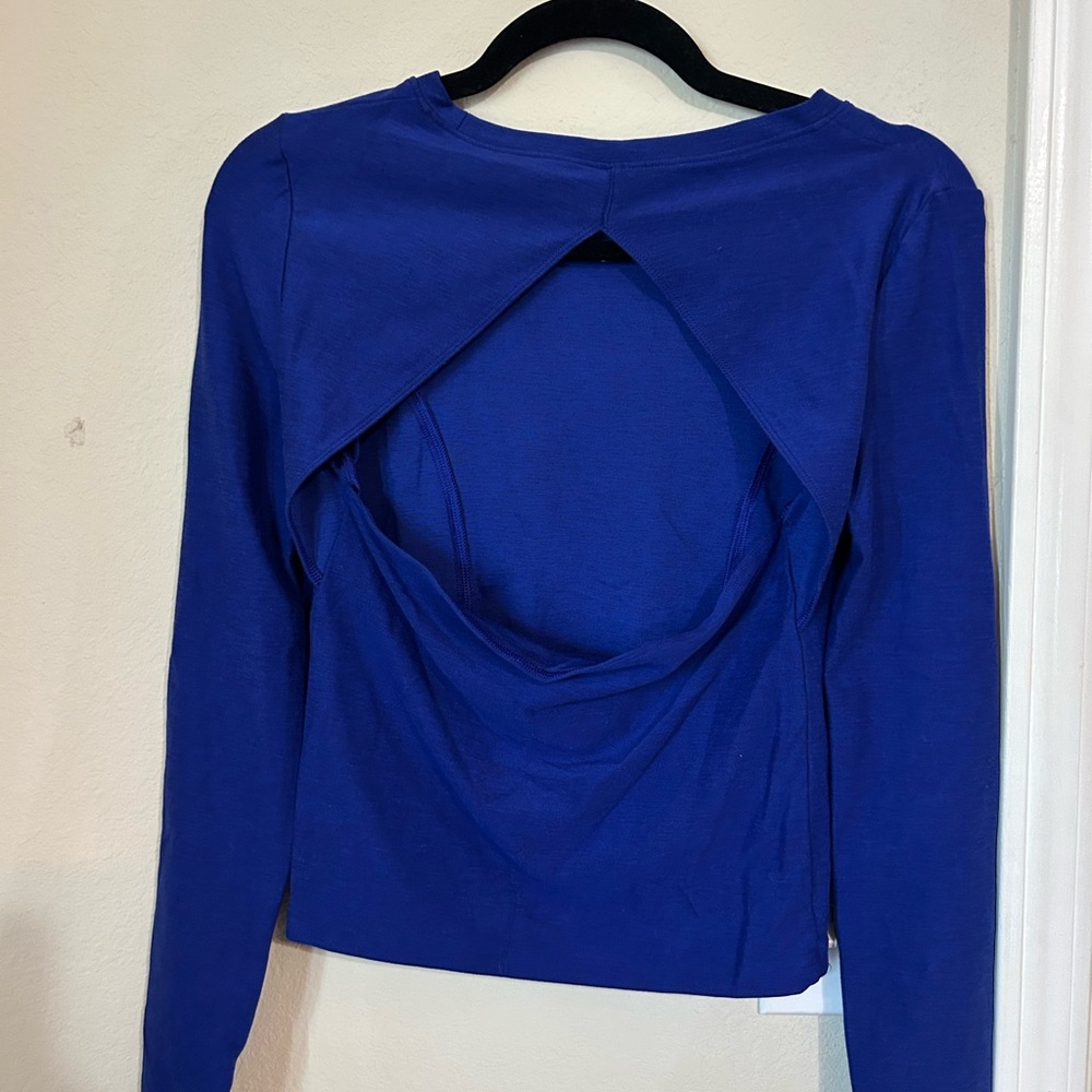 Victoria Sport Backless Long Sleeve Workout Top